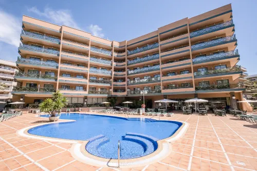 Hotel California Palace - parking