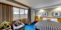 Distinction Luxmore Hotel Отели рядом с достопримечательностью «Лейк Генри Вьюинг Дек»