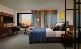 Next Hotel Melbourne, Curio Collection by Hilton