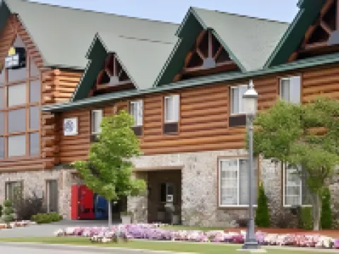 Days Inn by Wyndham Mackinaw City/Bridgeview Area