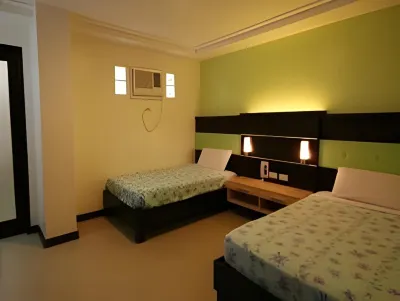 Olongapo Travel Lodge Hotels near Hardin de Pasipiko