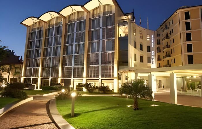 B&B HOTEL Imperia Rossini al Teatro