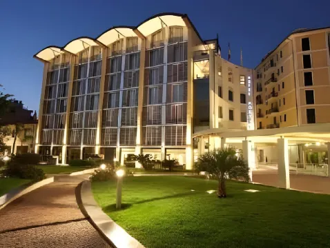 B&B HOTEL Imperia Rossini al Teatro