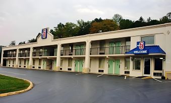 Motel 6 Kingston, TN