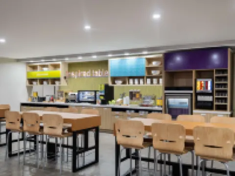 Home2 Suites by Hilton Brownsburg Hotels in Brownsburg