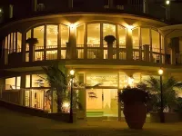 Hotel Atlantico Отели в г. Розињано Солве