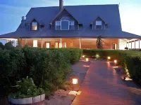 Ye Olde Argyler Lodge Hotels in Yarmouth County