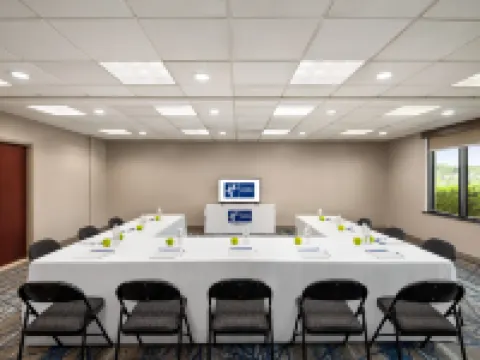 Holiday Inn Express & Suites MOBILE WEST - I-10 by IHG Hotels in Mobile County