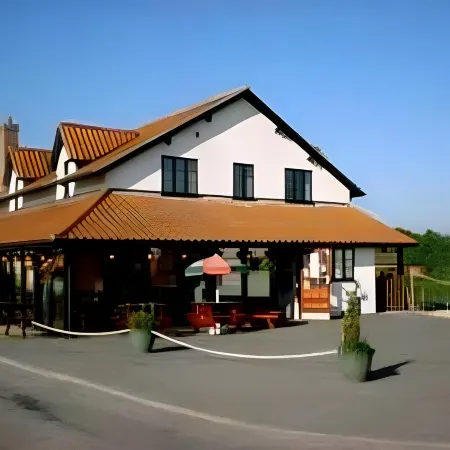 The Crown Lodge Bed & Breakfast