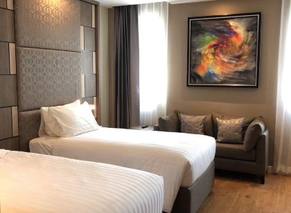 โรงแรมศรีอู่ทอง แกรนด์