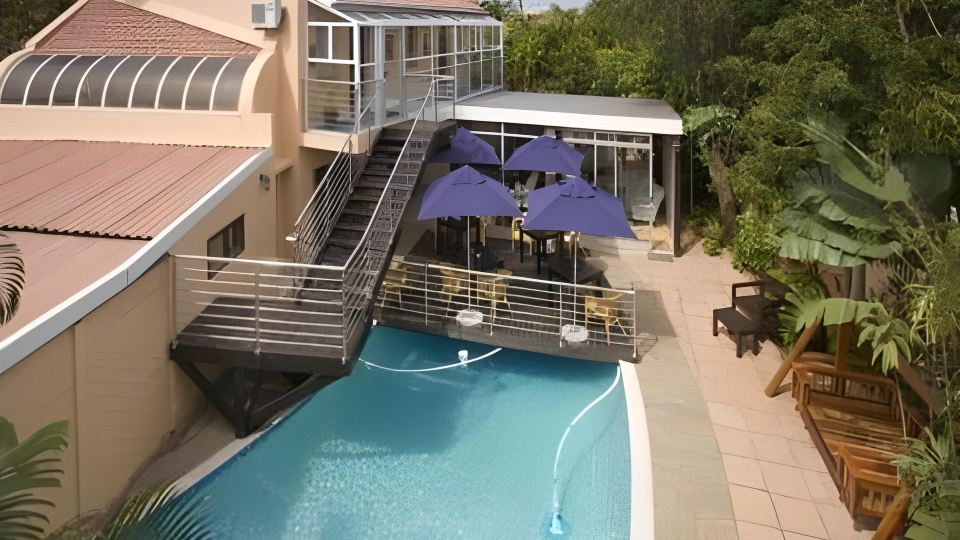 Silver Oaks Boutique Hotel