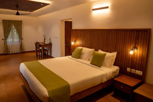 Suvasam Kumarakom Gateway, Thanneermukkom Hotel a Vaikom