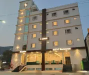 Hotel Janas Hotels near LIMBO SKATER & SKATING LEGEND DEVISRI PRASAD