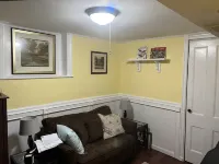 2 Br Victorian Apt, 2800 sq ft, 2 Floors with Full Kitchen , 2 Baths and Laundry