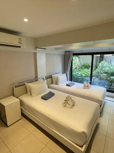 รูปภาพของPeaceful retreat at Kalim Bay - pool, bar, garden