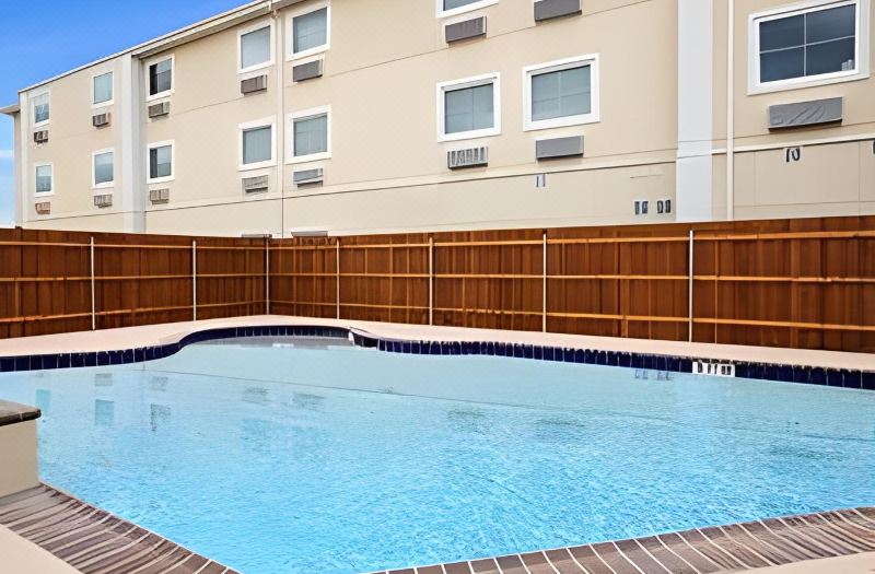 Best Western North Bryant Inn photo 2