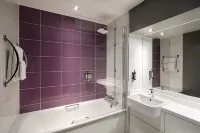 Premier Inn Clacton-on-Sea - Seafront - 3-Star