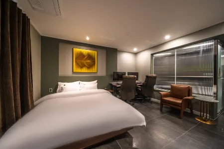 Bucheon Hotel Burning Отели рядом с достопримечательностью «Bucheon University»