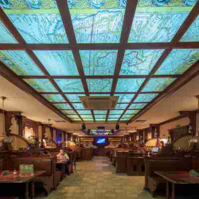 Hotel Samara Dining/Meeting Rooms