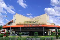 Horison Altama Pandeglang Hotel di Kecamatan Kalanganyar