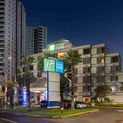 Holiday Inn Express 伊基克 Hotel Exterior