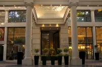 Premium Tower Suites - 2 звезды