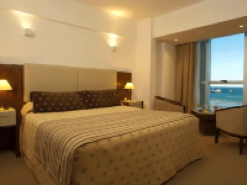 披蘭酒店 馬德林港酒店