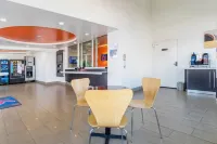 Studio 6 Victorville, CA - Apple Valley Hotels in Apple Valley