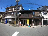 Bookstore Ichi Отели в г. Тоёока
