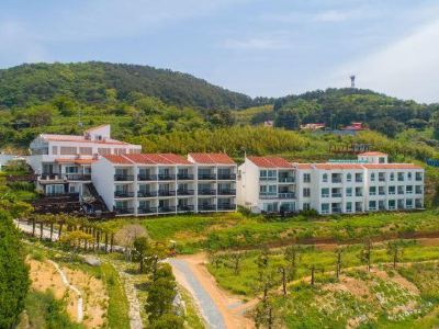 Windy Hill Resort