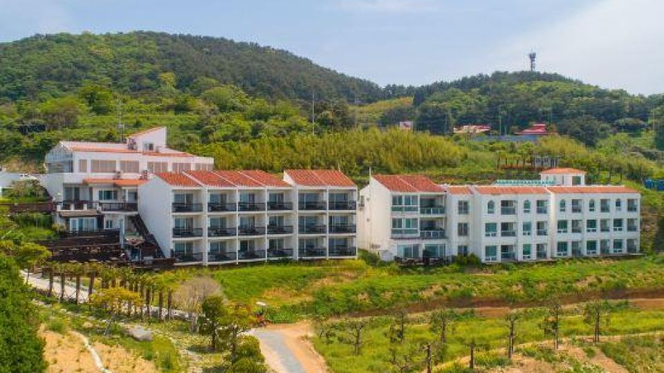 Windy Hill Resort