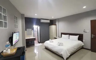 Poompiman House Hotels in Nong Bua Subdistrict
