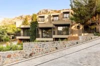Elios Hill