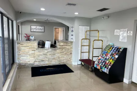 Baymont by Wyndham Orlando Downtown Отели в г. Окои