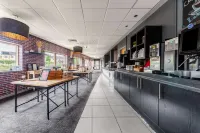 Park Inn by Radisson Peterborough City Center - breakfast
