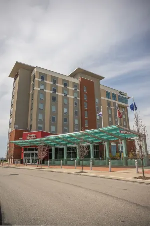 Hampton Inn & Suites Erie/Bayfront