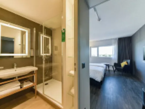 ゴールデン チューリップ ロワシー サン ヴィッツ サン・ヴィッツのホテル