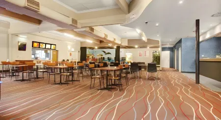 Gateshead Tavern & Motel