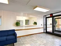 Spark by Hilton Roanoke Airport - 2-Star