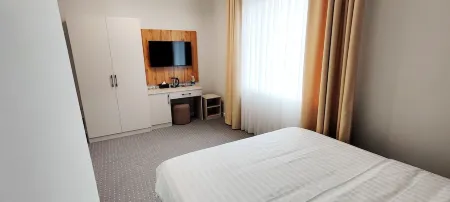 Cozy Hotel