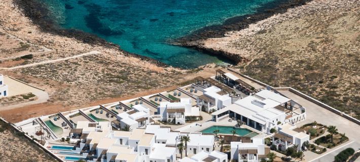 Andronis Minois Hotels in Paros