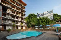 Royal Hotel and Convention Tretes Hotels in Prigen