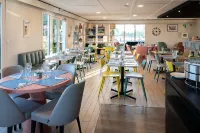 Sure Hotel by Best Western Rochefort-sur-Mer - 朝食