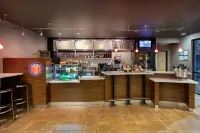Courtyard Grand Rapids Airport - bar