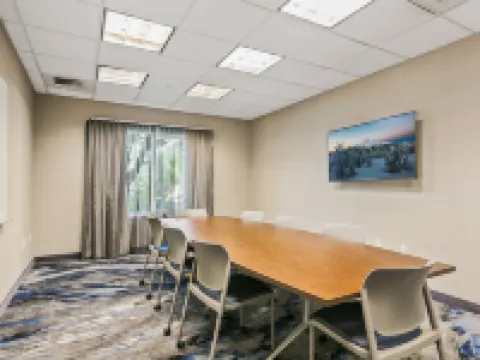 本德市中心萬楓酒店 本德酒店