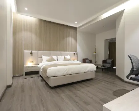 Hotel Swarn Towers Hotels in Bareilly