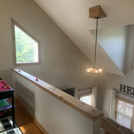 Spacious Mountain Home in Helen Georgia! Innsbruck Community Hot Tub! Fire Pit!
