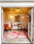 Stylish Apartment in Historic Downtown Parkville