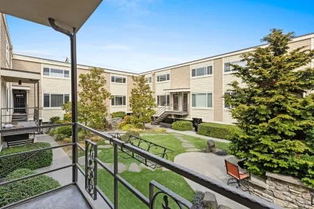 Experiencing Edmonds, In the Heart of it All!