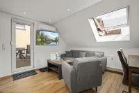 Newly renovated vacation apartment with terrace in a central location in Friedrichshafen